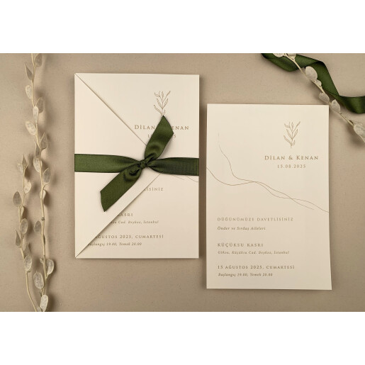Invitatie De Nunta Eleganta Cu Fundita Verde 12283 ELA