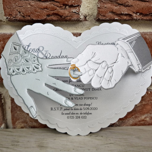 Invitatie de nunta cu mainile mirilor si verigheta 5364 CONCEPT