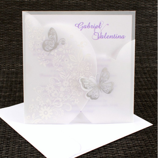 Invitatie de nunta alba cu calc si fluturi argintii 1122 Polen