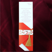 Invitatie de nunta rosu cu auriu 115434 TBZ