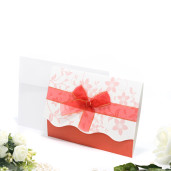 Invitatie de nunta alba si rosie cu fundita rosie 115439 TBZ