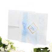 Invitatie de nunta bleu cu trandafiri si fundita 125040 TBZ