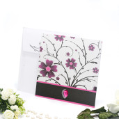 Invitatie de nunta gri sidef cu insertii florale roz si negru 2114 TBZ