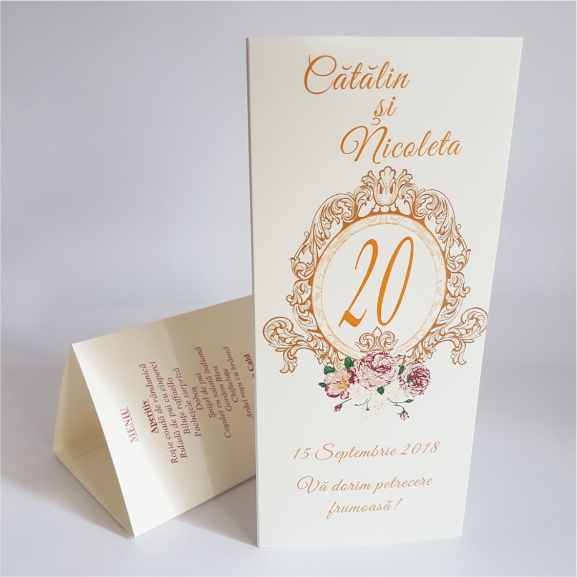 Mt68 Crem Meniu Triunghiular Cu Model Baroque Si Flori Invitatie De Nunta